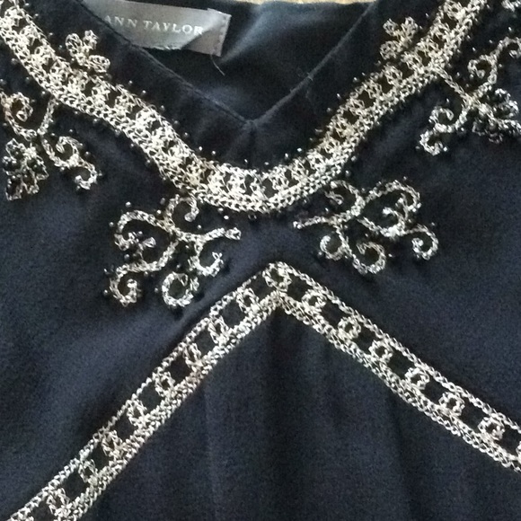 Ann Taylor blouse size M silk black - Picture 4 of 4